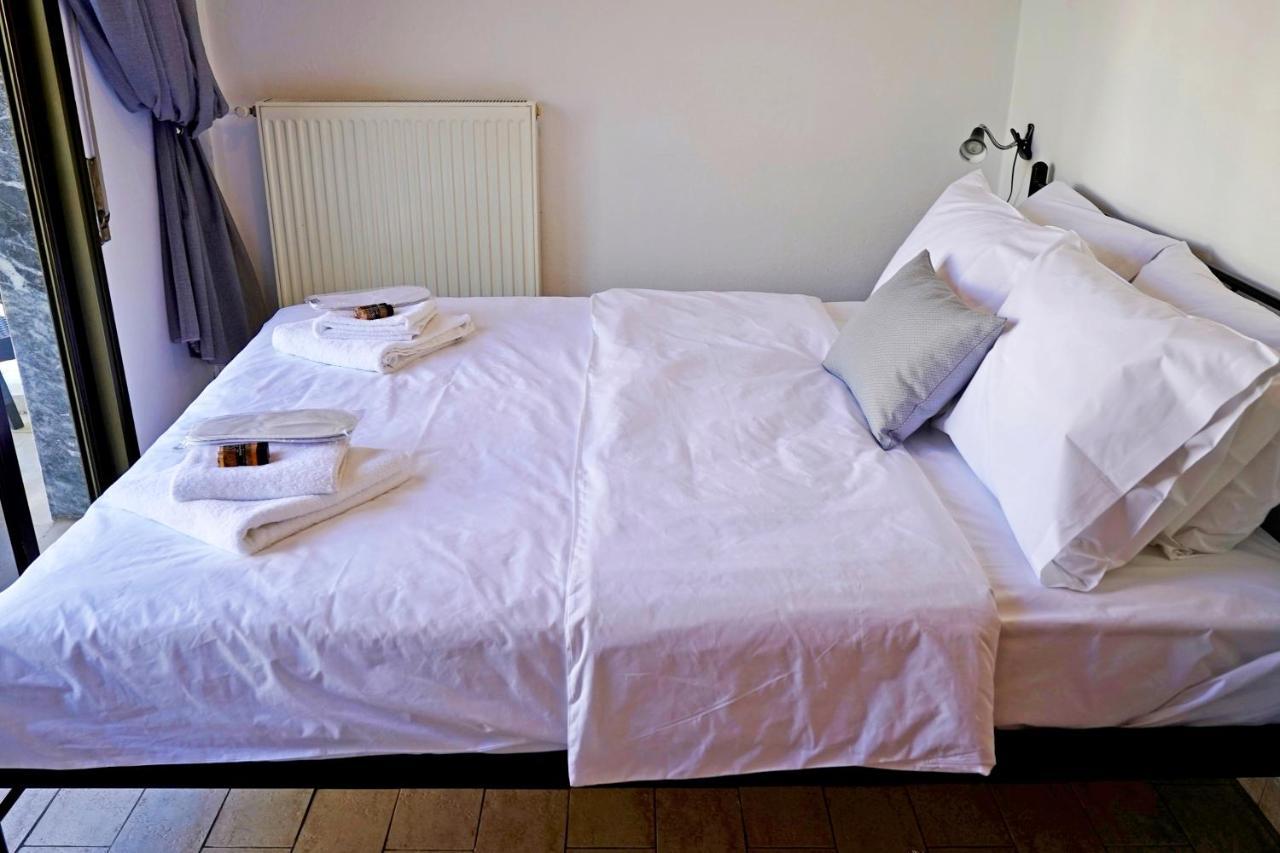 Electra Apartment Agia Triada ภายนอก รูปภาพ