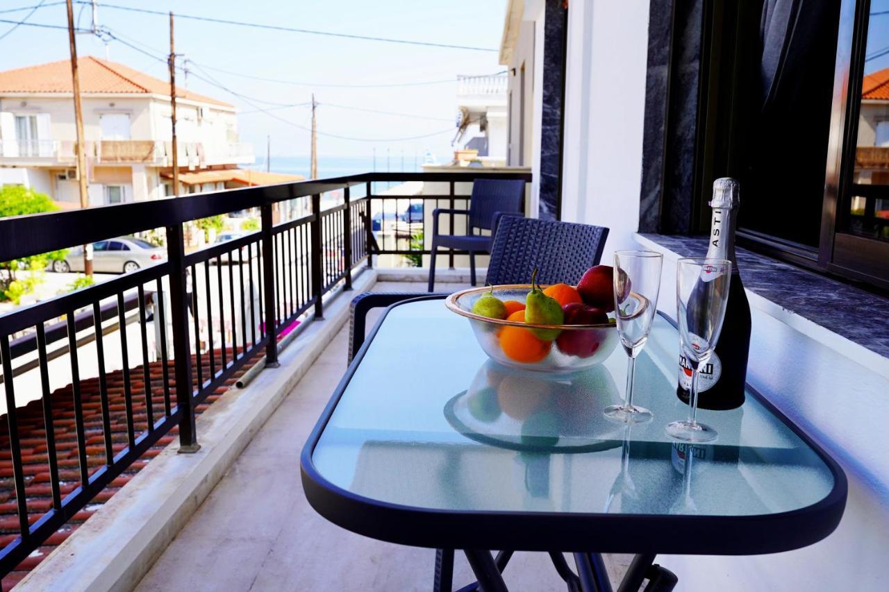 Electra Apartment Agia Triada ภายนอก รูปภาพ